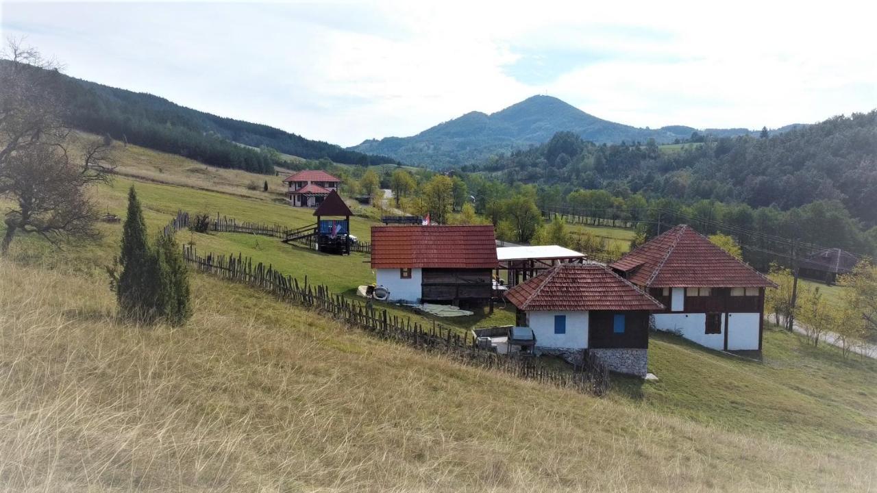 Etno Village Gostoljublje Kosjeric Exterior photo