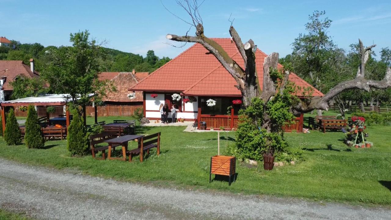 Etno Village Gostoljublje Kosjeric Exterior photo